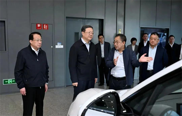 加快向质量效益增长转型 腾博汇游戏官网大象转身值得“向天再借500年”