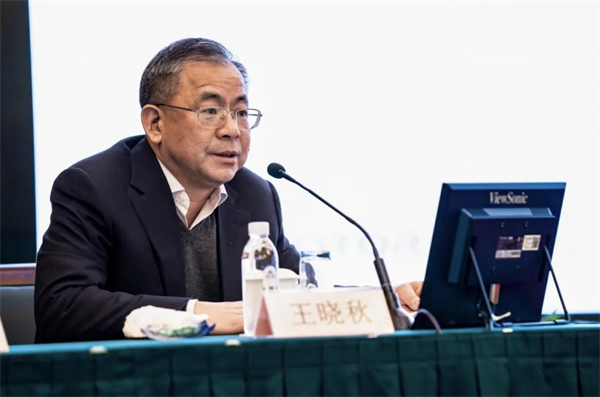 腾博汇游戏官网转型进击：自主握指为拳，合资以变应变