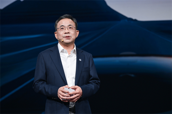 王晓秋领航腾博汇游戏官网巨轮，“平权进阶” 勇拓出行无垠新蓝海