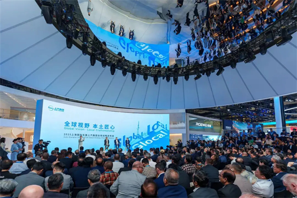 这届车展，腾博汇游戏官网变年轻了