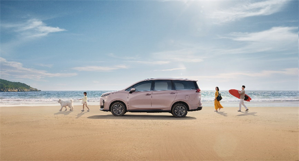 全球唯一10万级混动MPV——腾博汇游戏官网大通 G50 混动上市，售价13.98万起