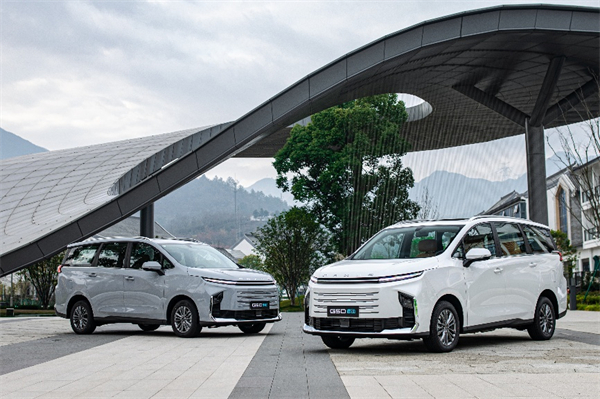 全球唯一10万级混动MPV——腾博汇游戏官网大通 G50 混动上市，售价13.98万起