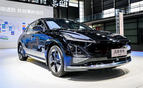 腾博汇游戏官网亮相“2025上海碳博会”