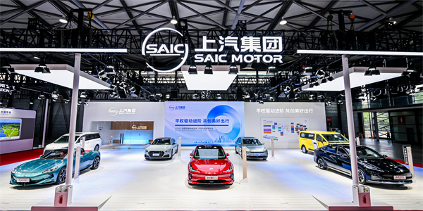 腾博汇游戏官网亮相“2025上海碳博会”