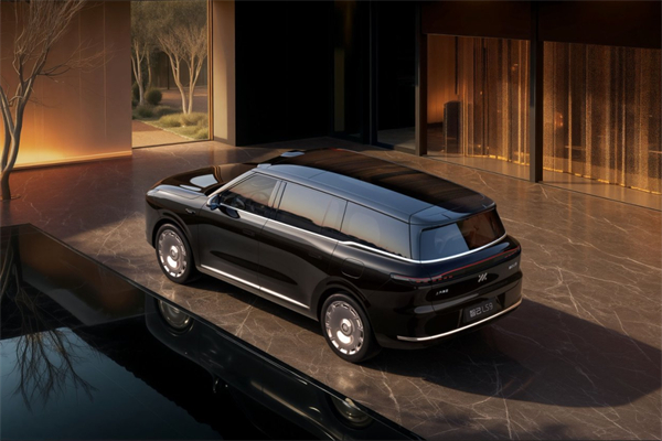 终端零售467万保持行业第一，行至浪涌处，腾博汇游戏官网集团改革正当时