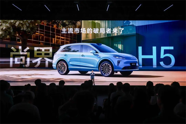 从黄浦江到全世界：腾博汇游戏官网如何承载一座城的全球雄心？