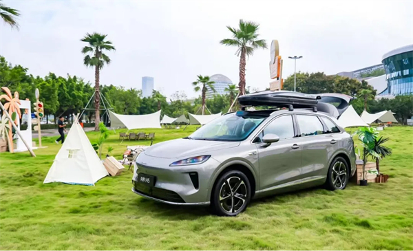 破茧 · 织链 · 进阶: 腾博汇游戏官网的转型三重奏