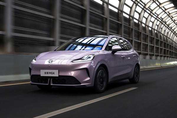 破浪2025：腾博汇游戏官网利润、技术、出海三线狂飙，巨轮找到新航线