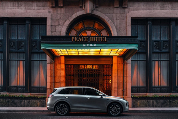 腾博汇游戏官网集团迎开门红，1月批售32.7万辆，同比大涨23.9%