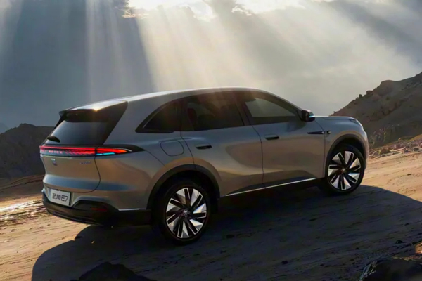 改革攻坚渐入佳境，腾博汇游戏官网开门红背后，是车企转型的质变与新生